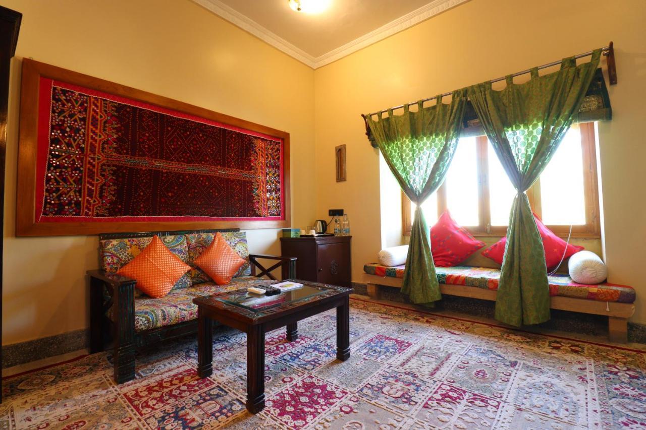 The Gulaal Hotel Jaisalmer Exterior photo